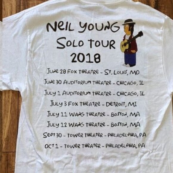 Neil Young 2018 Solo Tour Simpsons Parody Graphic Concert 2 Sided T-Shirt 90 - Picture 3 of 6